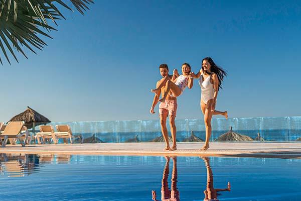 ¡Anticipa tu reserva y ahorra más! Krystal Urban® Guadalajara ¡Anticipa tu reserva y ahorra más! Krystal Urban® Guadalajara
