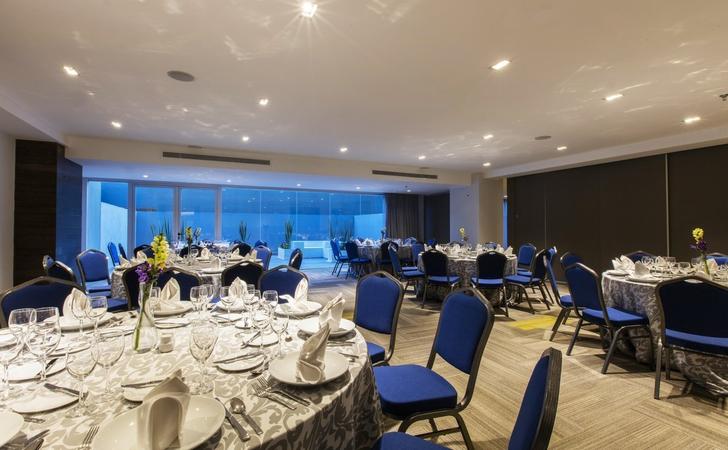 Constelación II Krystal Urban® Guadalajara Constelación II Krystal Urban® Guadalajara